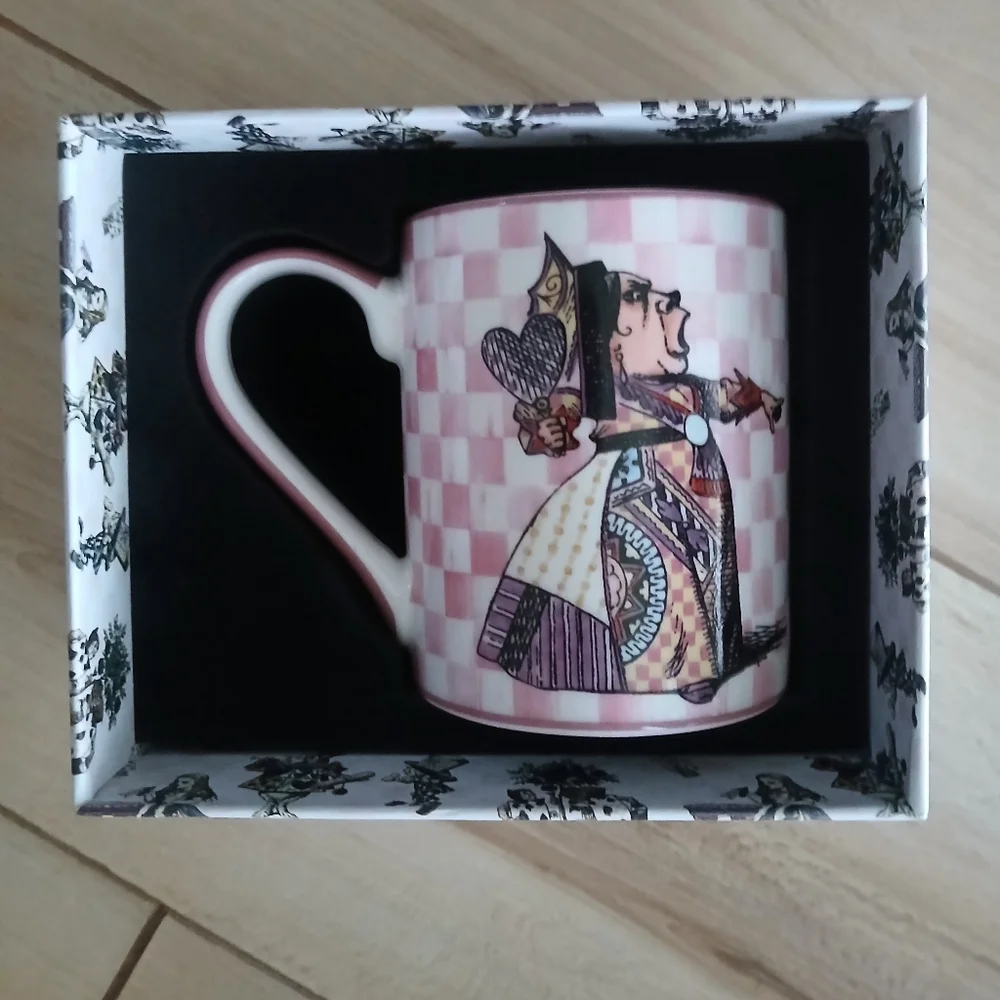 MacKenzie-Childs Brand New Mug "Alice In Wonderland" Duchess Mug - Picture 2 of 7